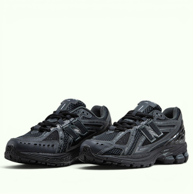 New Balance 1906R Black Metallic Silver (M1906RJB)