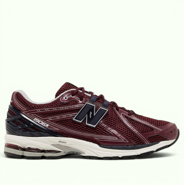New Balance 1906R Bugrundy (M1906RCC)