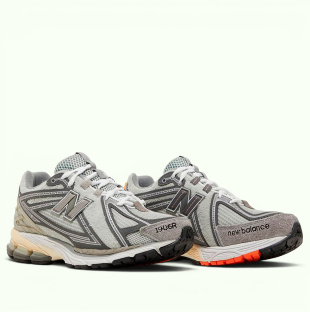 New Balance 1906R x INVINCIBLE x N.HOOLYWOOD Grey Swan (M1906RNI)