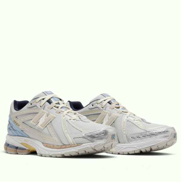 New Balance 1906R x Kith White (M1906RKC)