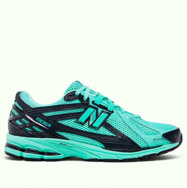 New Balance 1906R x size? Mint Green Black (M1906RSB)