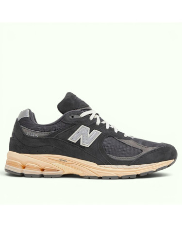 New Balance 2002R Black (M2002RHO)
