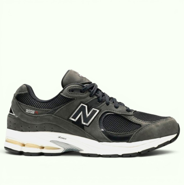 New Balance 2002R Dark Grey (ML2002RB)