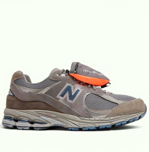 New Balance 2002R Pouch Castle Grey (M2002RVA)