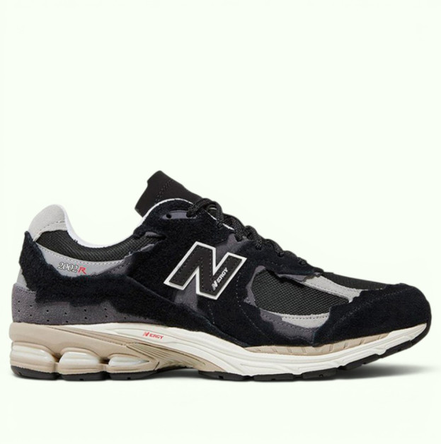 New Balance 2002R Protection Pack Black Grey (M2002RDJ)