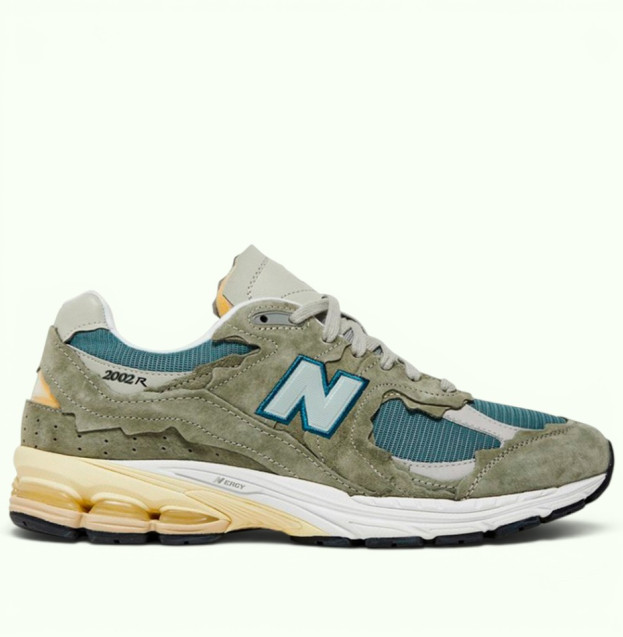 New Balance 2002R Protection Pack Mirage Gray (M2002RDD)