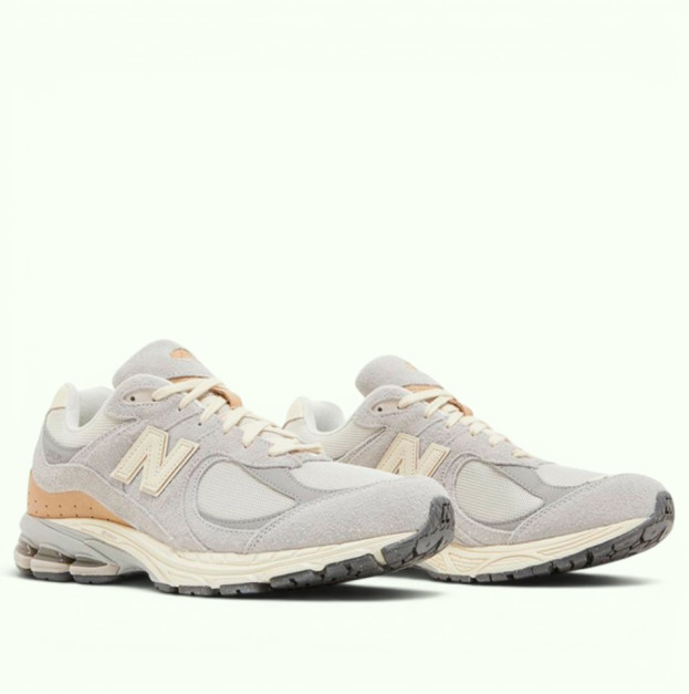 New Balance 2002R Rain Cloud Angoraa (M2002RSA)