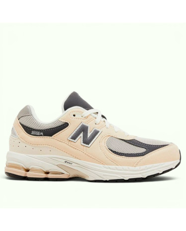 New Balance 2002R Sandstone Magnet (GC2002FA)