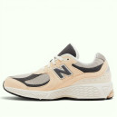 New Balance 2002R Sandstone Magnet (GC2002FA)