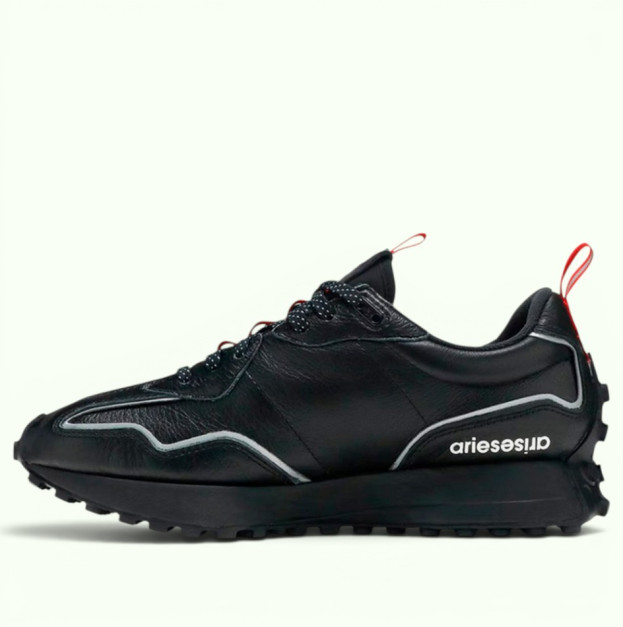 New Balance 327 x Aries INVINCIBLE II Black (MS327AIR)
