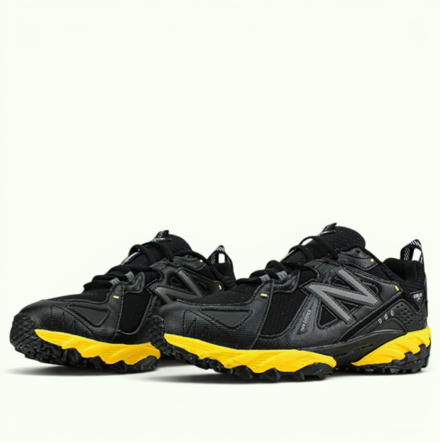 New Balance 610v1 Gore-Tex Black Honeycomb (ML610XD)