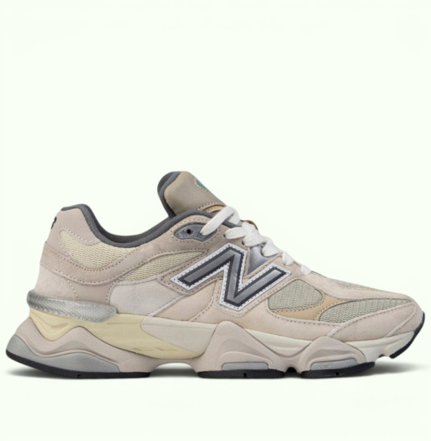 New Balance 9060 Sea Salt Surf Sample (U9060MAC)
