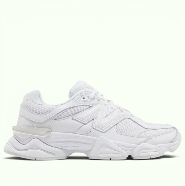 New Balance 9060 Triple White (U9060NRJ)