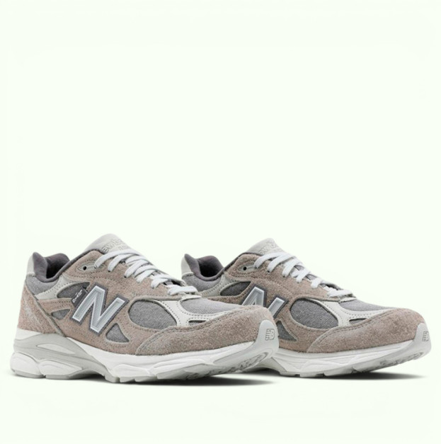 New Balance 990v3 Levi's Elephant Skin (M990LV3)