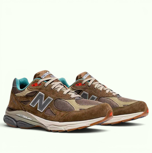New Balance 990v3 x Bodega Anniversary (M990BD3)