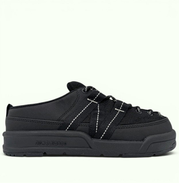 New Balance CRV Mule V2 Black (SD3205BK2)