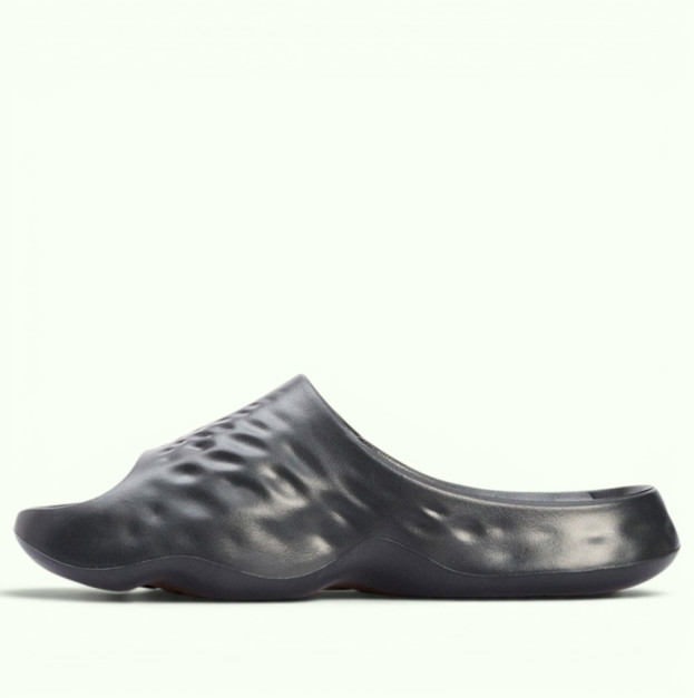 New Balance FF Mrshn Black (SUFHUPK3)