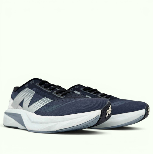 New Balance FuelCell Rebel v4 Graphite Black White (MFCXLK4)
