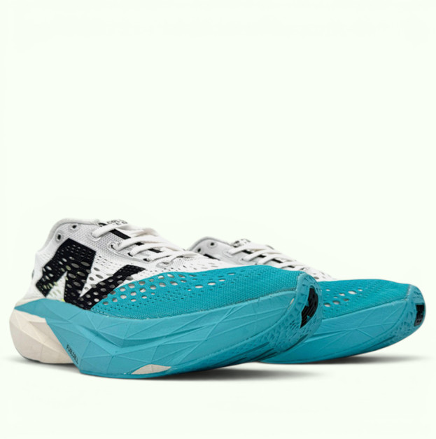 New Balance Fuelcell Supercomp Pacer V2 White Light Blue (WFCRRLW2)