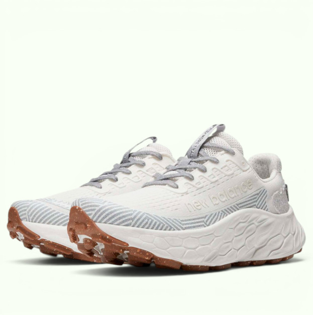 New Balance More Trail v3 x Fresh Foam 2E Wide White Turtledove 2E (MTMORUD3)