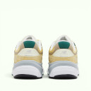 New Balance New Balnce 990v6 x Teddy Santis Made in USA Sulphur (U990TE6)